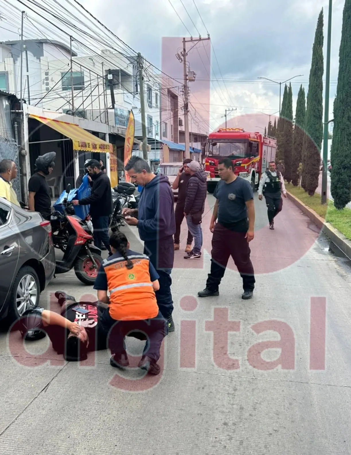 Motociclista resulta lesionado tras choque en avenida Periodismo