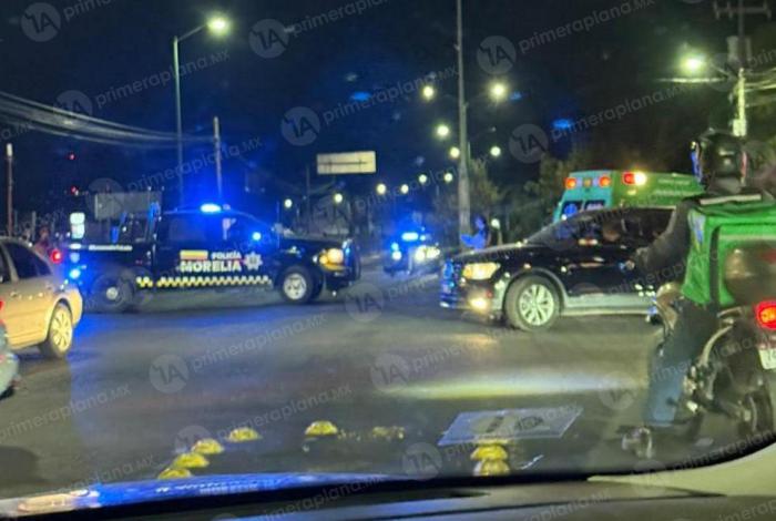 Muer3 motociclista en la Av. Juan Pablo II, en Morelia
