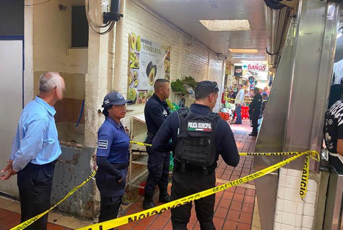 Muere un hombre dentro del Mercado Municipal de La Piedad