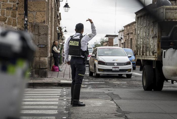 Mueren 2 adultos mayores en el centro de Morelia; uno en los Baños Villalongín y otro atrás de Catedral