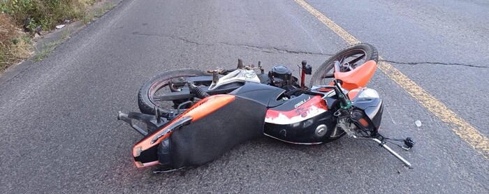 Mueren dos jóvenes tras derrapar la moto en la que viajaban