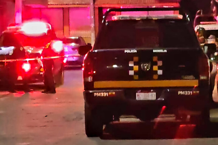 Mujer ataca con arma blanca a su pareja en la colonia Gertrudis Sánchez de Morelia