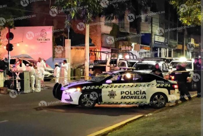 Mujer motociclista muere atropellada