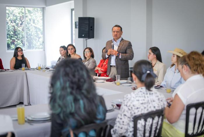 Mujeres, sostén de una parte de la economía deMichoacán: Torres Piña