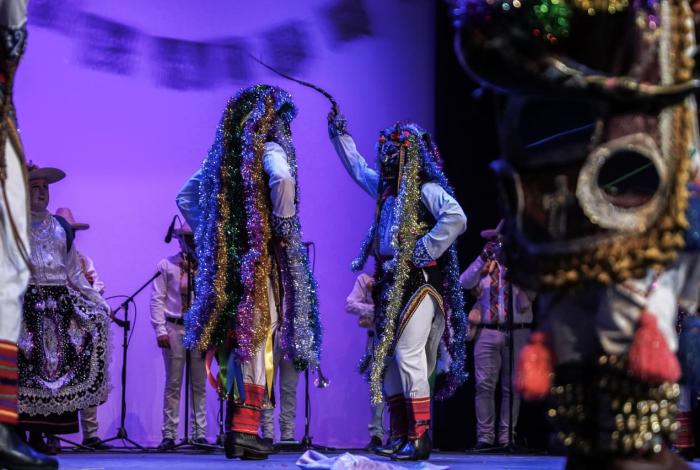 Navidad Purépecha llena de vida el Teatro Ocampo