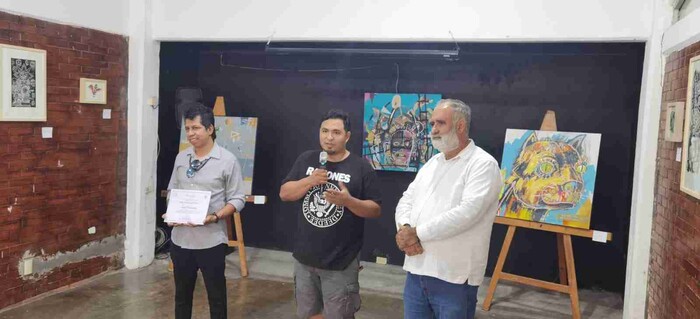 Ángel Pahuamba Inaugura Taller, Exposición y Dicta Conferencia en Casa de la Cultura