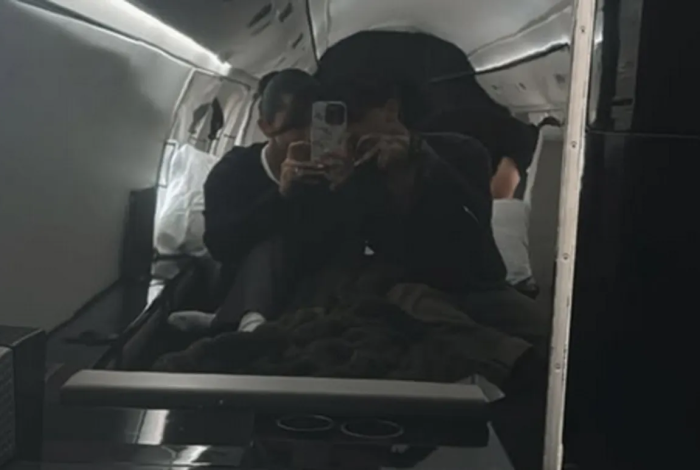 Ángela Aguilar y Nodal confirman su relación con foto disipando rumores de separación tras polémica