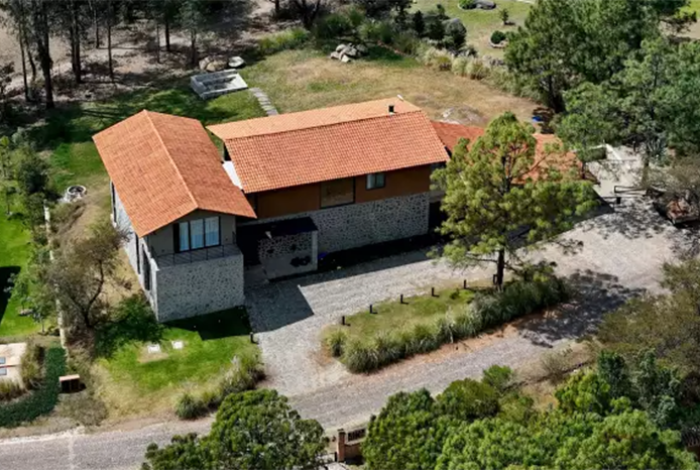 Ni en subasta sale: cabaña del Mencho en Tapalpa ha sido puesta en venta dos veces