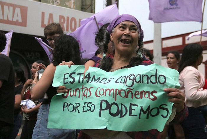 "Ni precarizadas ni sumisas": Las paraguayas marchan por la igualdad laboral