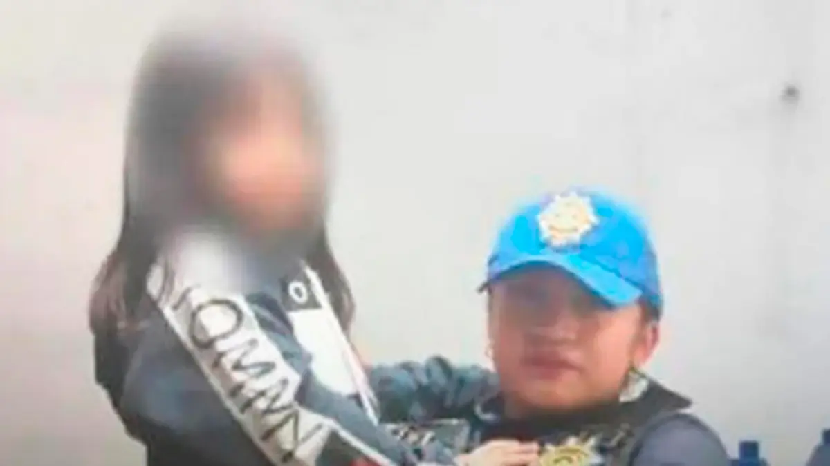 Niña de 4 años es rescatada tras quedar sola en departamento de la CDMX