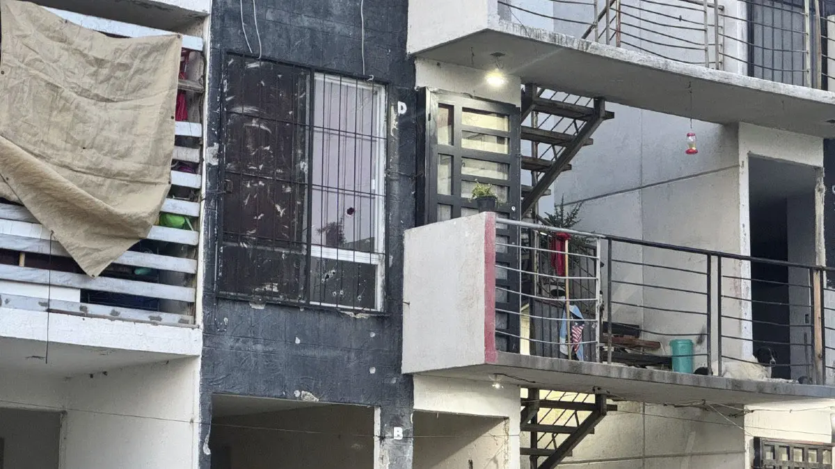 Niño de 8 años es asesinado a balazos mientras veía la televisión en Tlajomulco