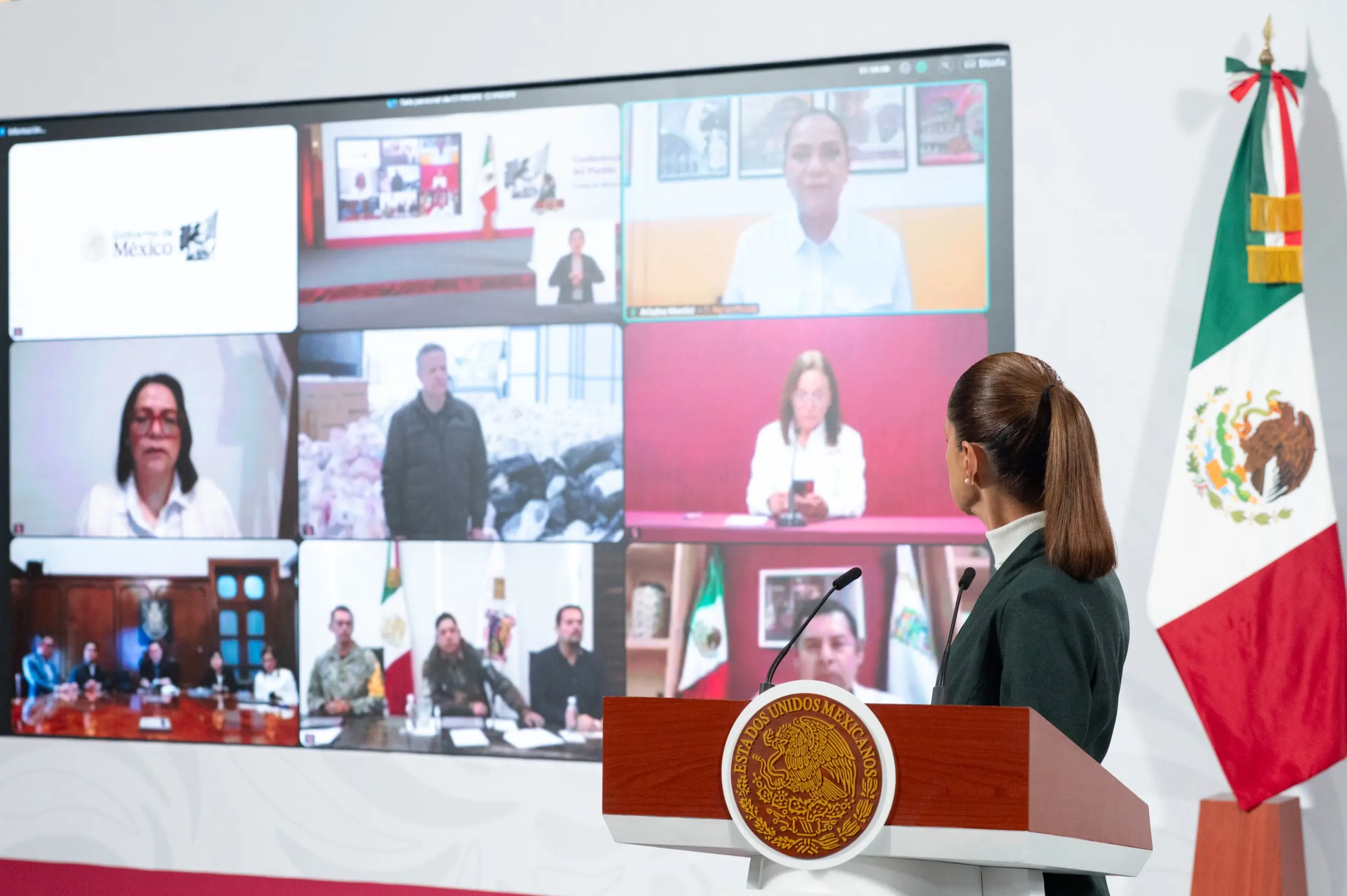 ¡NO ESTÁN SOLOS! HAY 52 MIL SERVIDORES PÚBLICOS ATENDIENDO A AFECTADOS POR LAS LLUVIAS: PRESIDENTA CLAUDIA SHEINBAUM; VISITARÁ VERACRUZ, HIDALGO Y PUEBLA