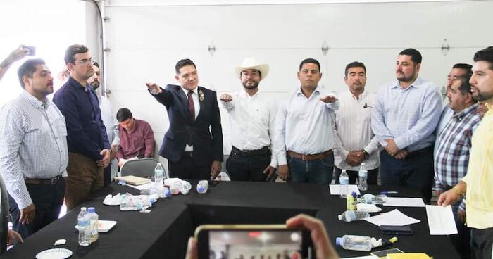 Nombran a Humberto Jiménez coordinador de los alcaldes del PRD en Michoacán