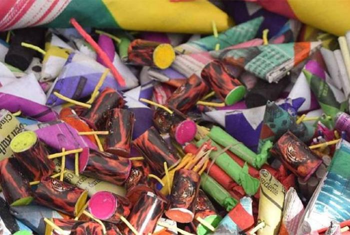 “Nos duele decomisar su mercancía": Alfonso Martínez exhorta a no ponerse en riesgo con venta de pirotecnia