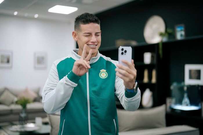 ¡Notición! James Rodríguez ya llegó a León, con sueldo millonario