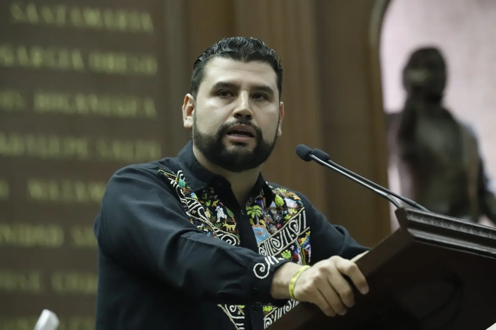 Octavio Ocampo propone contacto con Embajada de Estados Unidos para buscar frenar impuesto a remesas