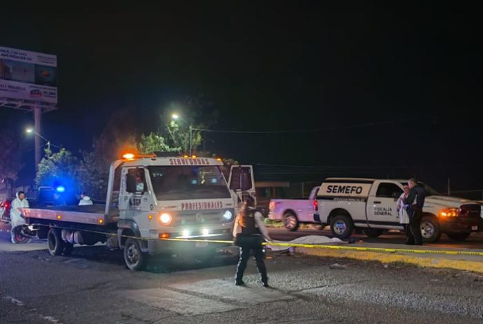 Ocurren 2 accidentes de motos en Morelia, con una fallecida y un herido