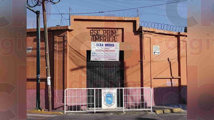 Padres de familia señalan a docente por violencia verbal a alumnos en primaria, de Morelia