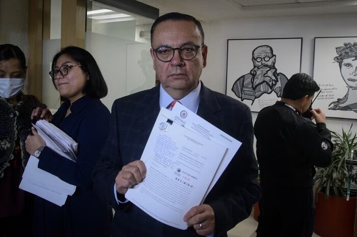 PAN impugna reforma de ‘supremacía constitucional’ por voto ‘fantasma’ de Pedro Haces