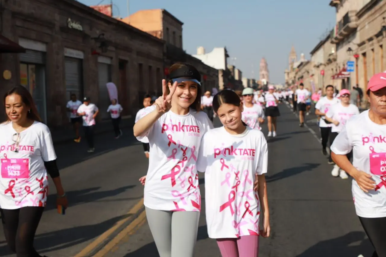 Paola Delgadillo agradece solidaridad de Morelia en carrera ‘Pinktate de Rosa’ contra cáncer de mama