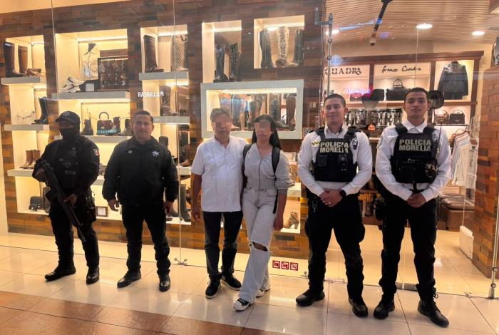 Papás reportan desaparicion de su hija; Policía Morelia la encuentra en centro comercial