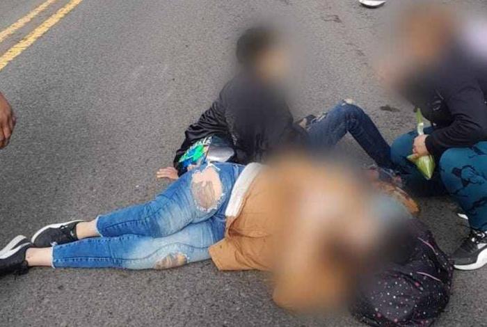 Pareja sufre accidente de moto en la Av. Madero Poniente de Morelia