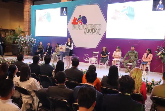 Parlamentarios juveniles toman protesta y comienzan trabajos formales del  “Parlamento Juvenil Incluyente 2025”