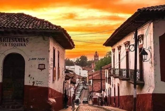 Pátzcuaro “la puerta del cielo”, cumple 23 años de ser nombrado Pueblo Mágico