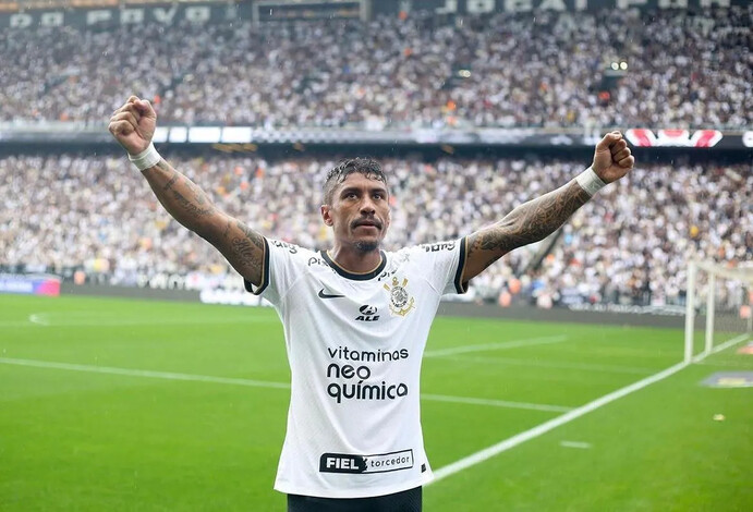 Paulinho se retira del fútbol profesional a los 36 años