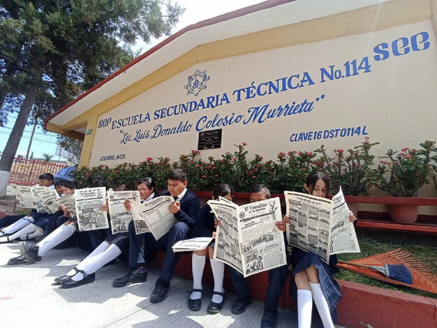 Periódico escolar “El Venadito” de Atapaneo trasciende