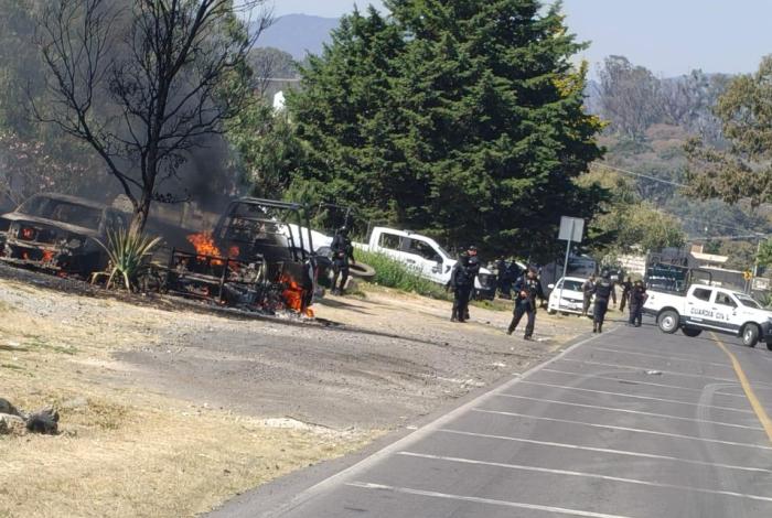 Pers3cución y enfr3ntami3nto, deja tres policías her1dos en Contepec