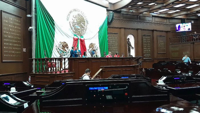 Persiste ausencia del Poder Legislativo en Michoacán