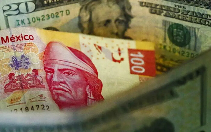 Peso mexicano se fortalece ante cambios en política arancelaria de Trump