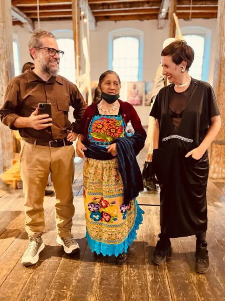 Piezas artesanales de Feliciana Bautista se exhiben en Marruecos: Sectur