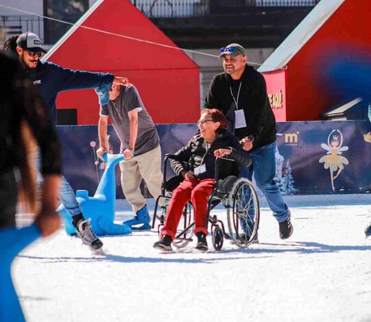 Pista de Hielo en Morelia, un espacio inclusivo para disfrutar de las fiestas decembrinas