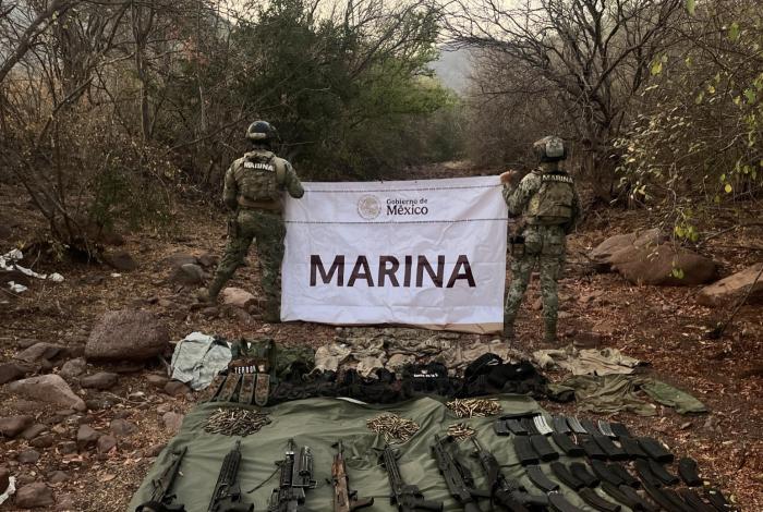 Plan Michoacán deja siete detenidos; aseguran dr0gas, arm4s y vehículos rob4dos