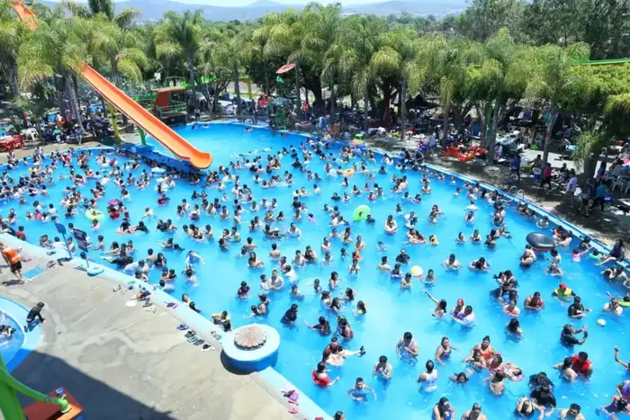 Playas y balnearios, limpios para vacacionar en Michoacán: Coepris