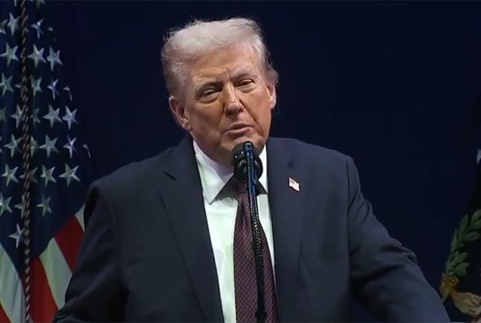 Poder desatado: Trump cumple un año de mandato expandiendo la autoridad presidencial al límite