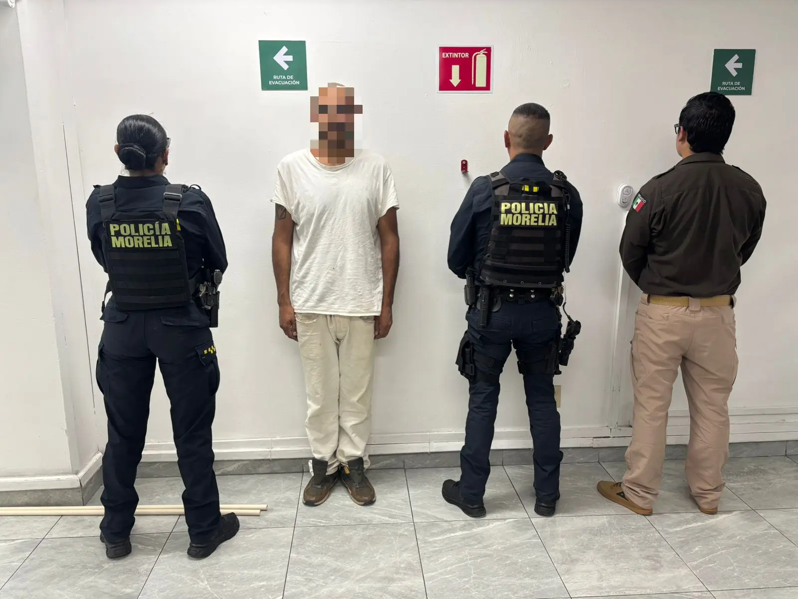 Policía Morelia colabora con INM para el aseguramiento y traslado de ciudadano extranjero buscado por autoridades estadounidenses