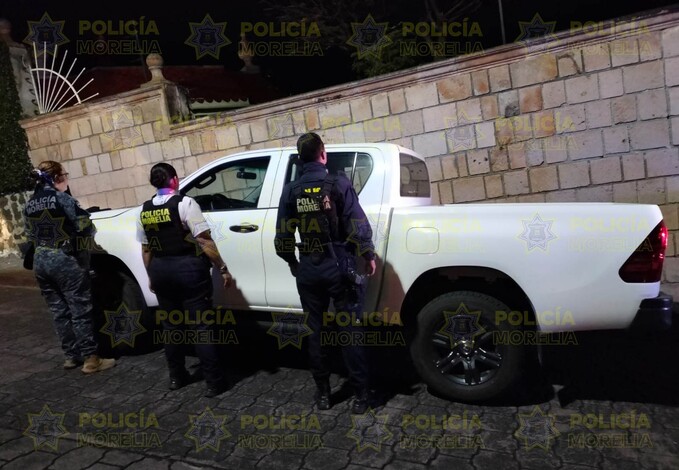 Policía Morelia recupera vehículo robado y asegura arma de fuego