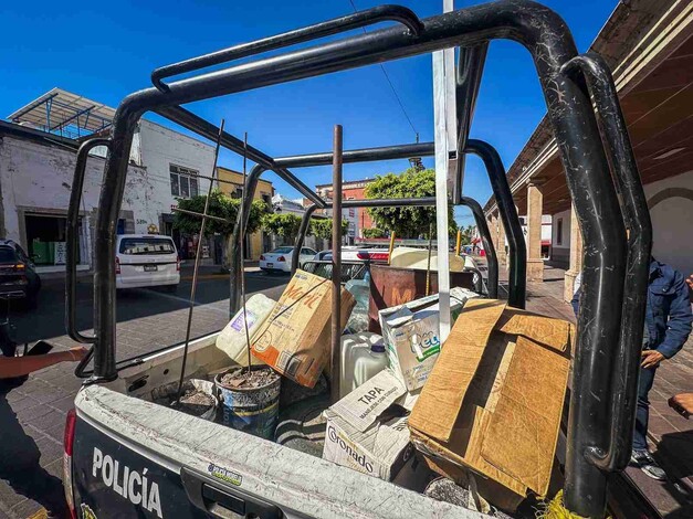 Policía Morelia refuerza operativos para retirar obstáculos y apartar lugares en vía pública