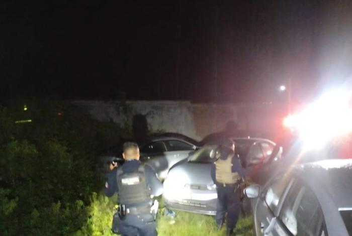 Policías de Quiroga recuperan 3 autos robados con violencia