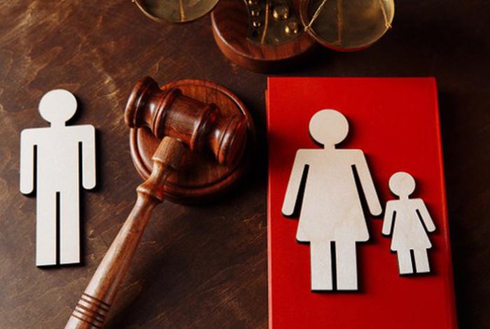 Por no pagar pensión alimentaria para su hija, Artemio es vinculado a proceso, en Uruapan