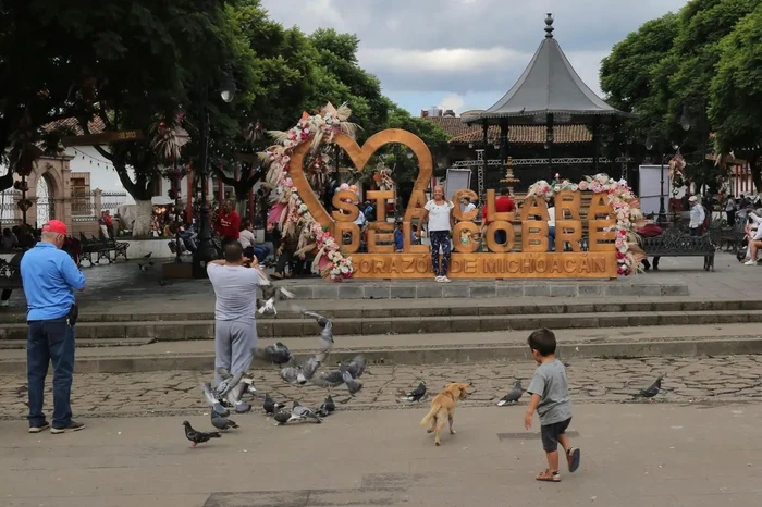 Por su tradición artesanal, Santa Clara del Cobre es nominado como Mejor Pueblo Mágico de México