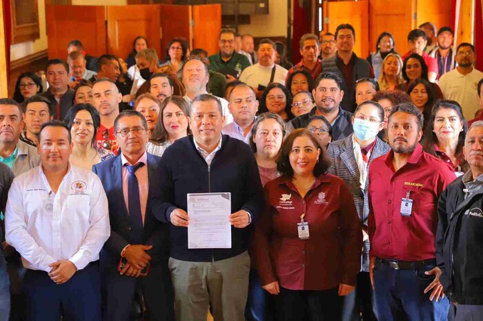 Presenta Barragán y líderes sindicales reforma constitucional en materia de salarios mínimos en Michoacán