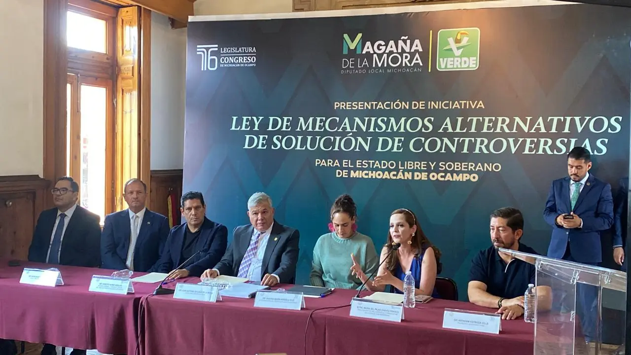 Presenta Magaña de la Mora iniciativa de Ley de Mecanismos Alternativos de Solución de Controversias