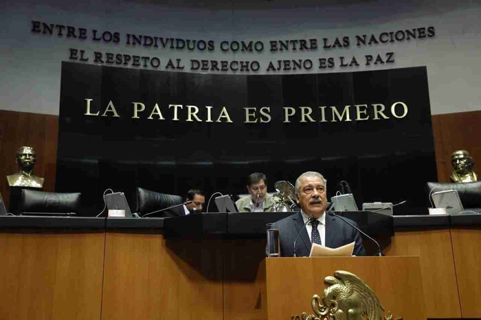 Presenta Morón propuesta de reforma a la Ley de Seguros y Fianzas