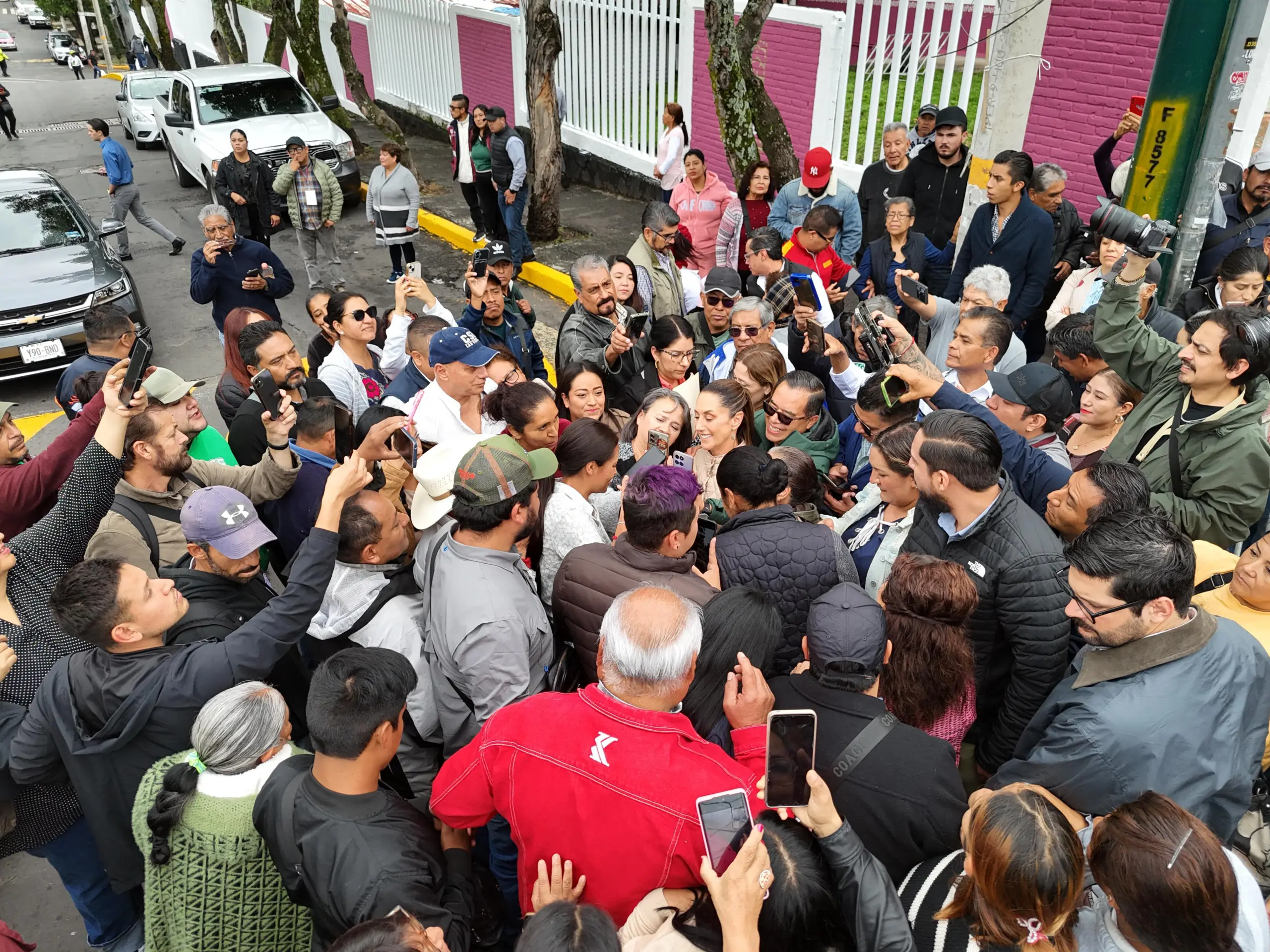 PRESIDENTA CLAUDIA SHEINBAUM Y JEFA DE GOBIERNO CLARA BRUGADA PRESENTAN LÍNEA 4 DE CABLEBÚS TLALPAN-COYOACÁN, LA MÁS LARGA DEL MUNDO