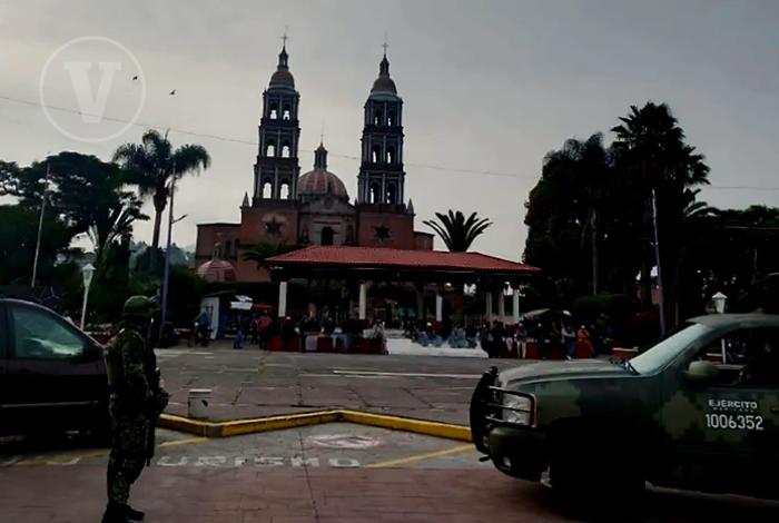 Presuntos integrantes de grupo criminal son detenidos tras operativo militar en San Juan Nuevo
