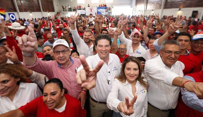 Priismo moreliano se vuelca en torno a Alfonso Martínez